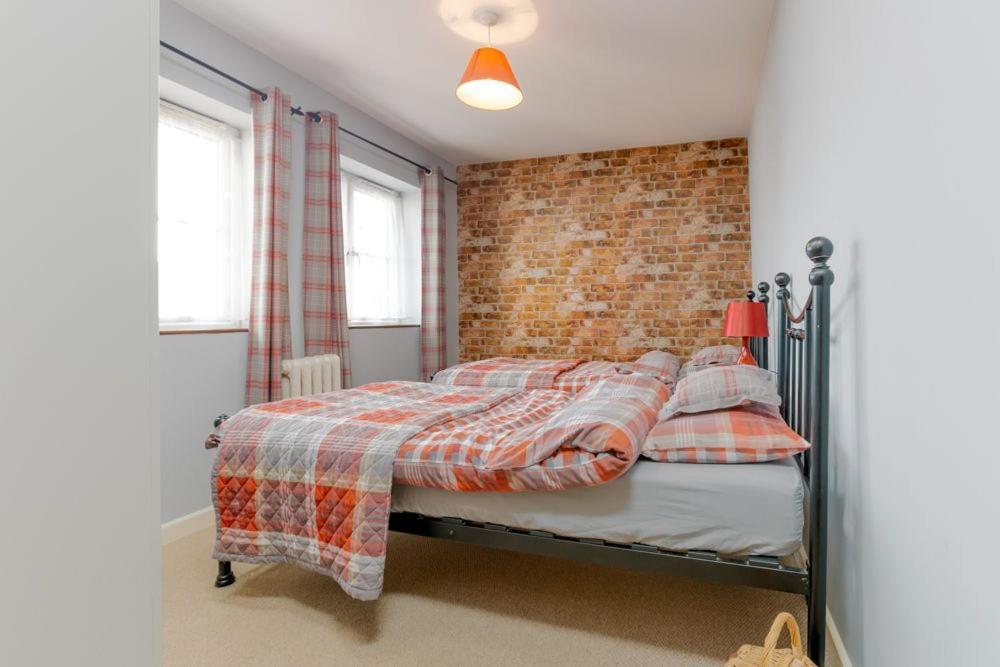 Holiday home Littlecot *